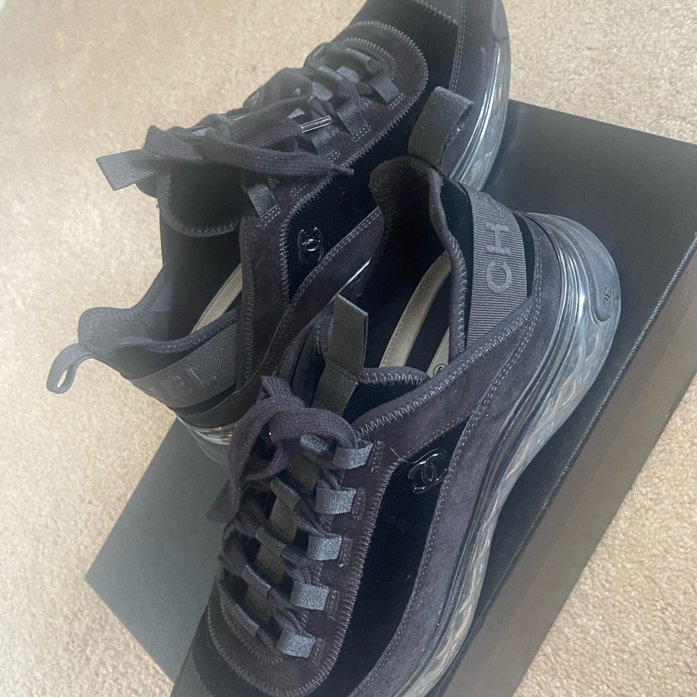 CHANEL Black Sneakers Modern Sporty Design